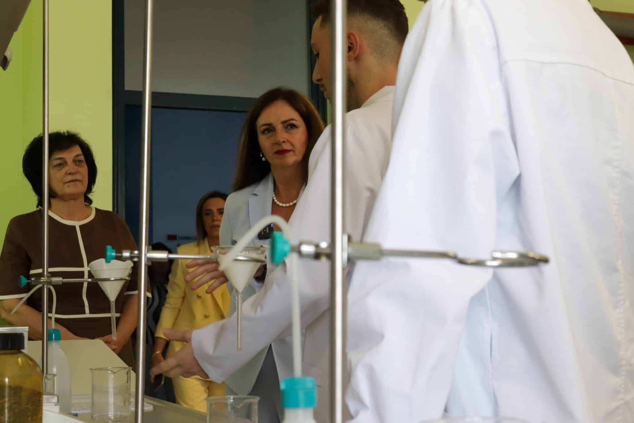 Vizitë në Qendrën e Kompetencës Ferizaj